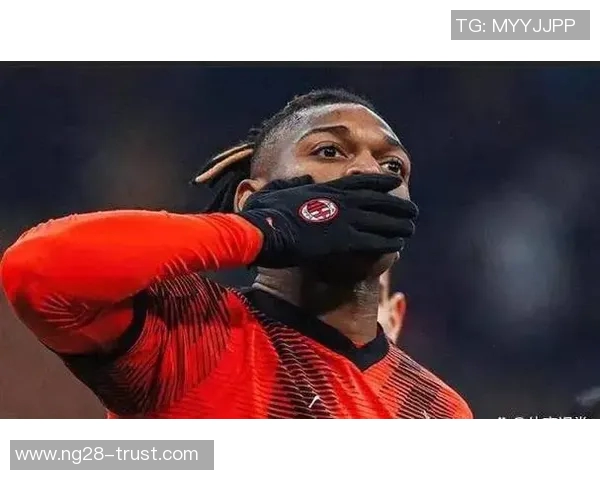 意甲焦点战里昂大胜AC米兰转会传闻再度升温引发热议 意甲焦点战里昂大胜AC米兰转会传闻再度升温引发热议