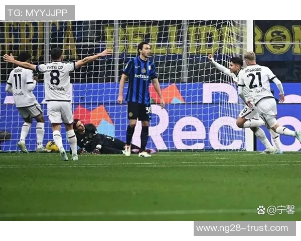 中超经典对决国米逆转AC米兰补时绝杀引发全场狂欢